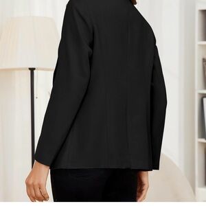 Elegant Black Women's Blazer